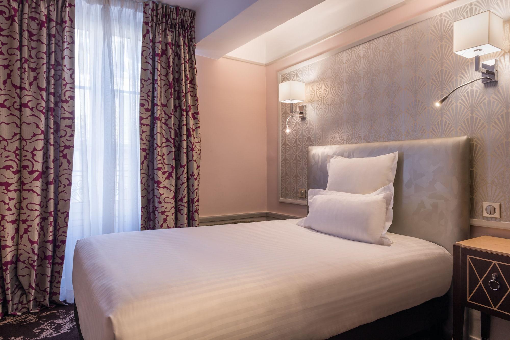 Crystal Hotel Paris Luaran gambar