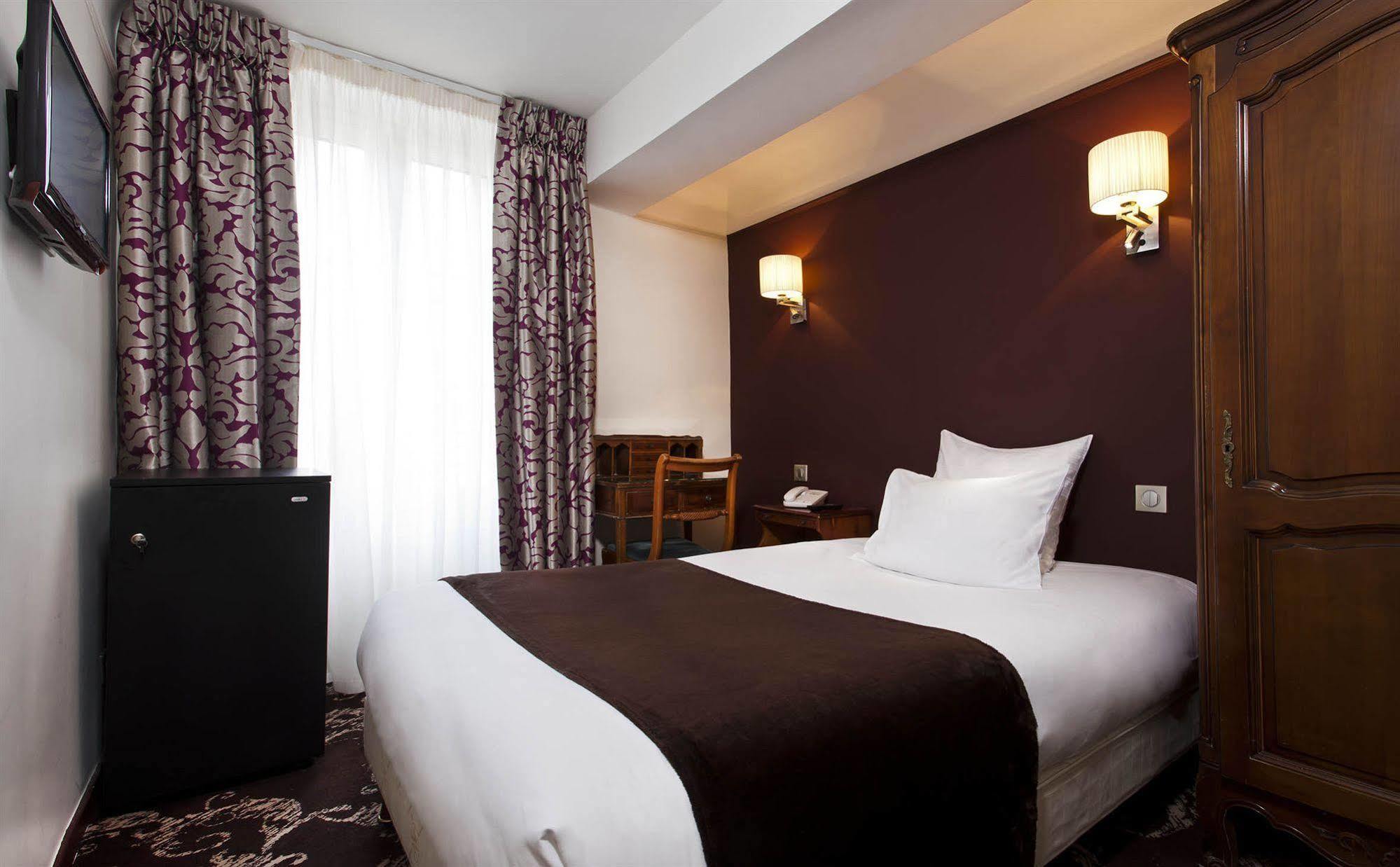 Crystal Hotel Paris Luaran gambar