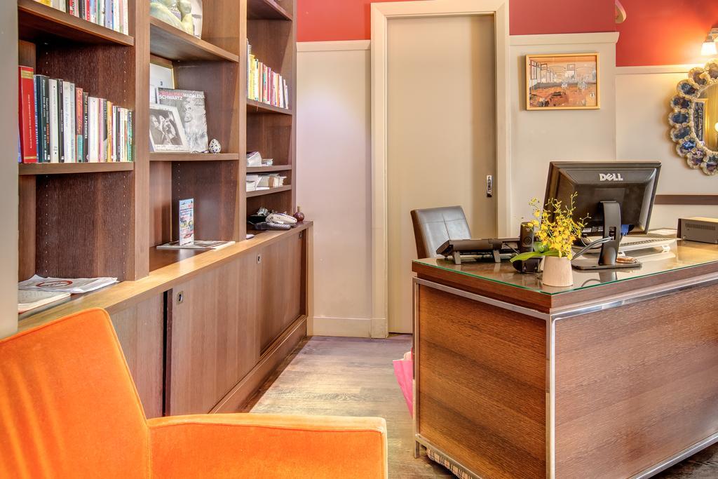 Crystal Hotel Paris Luaran gambar